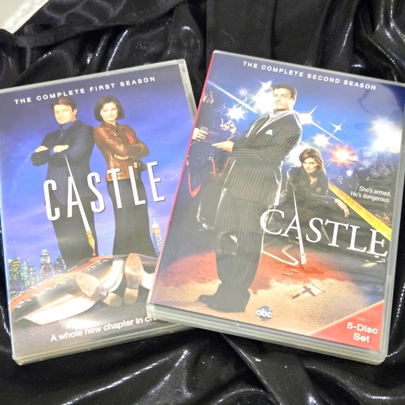 Castle Complete Series DVD Set - Picture 2 of 7